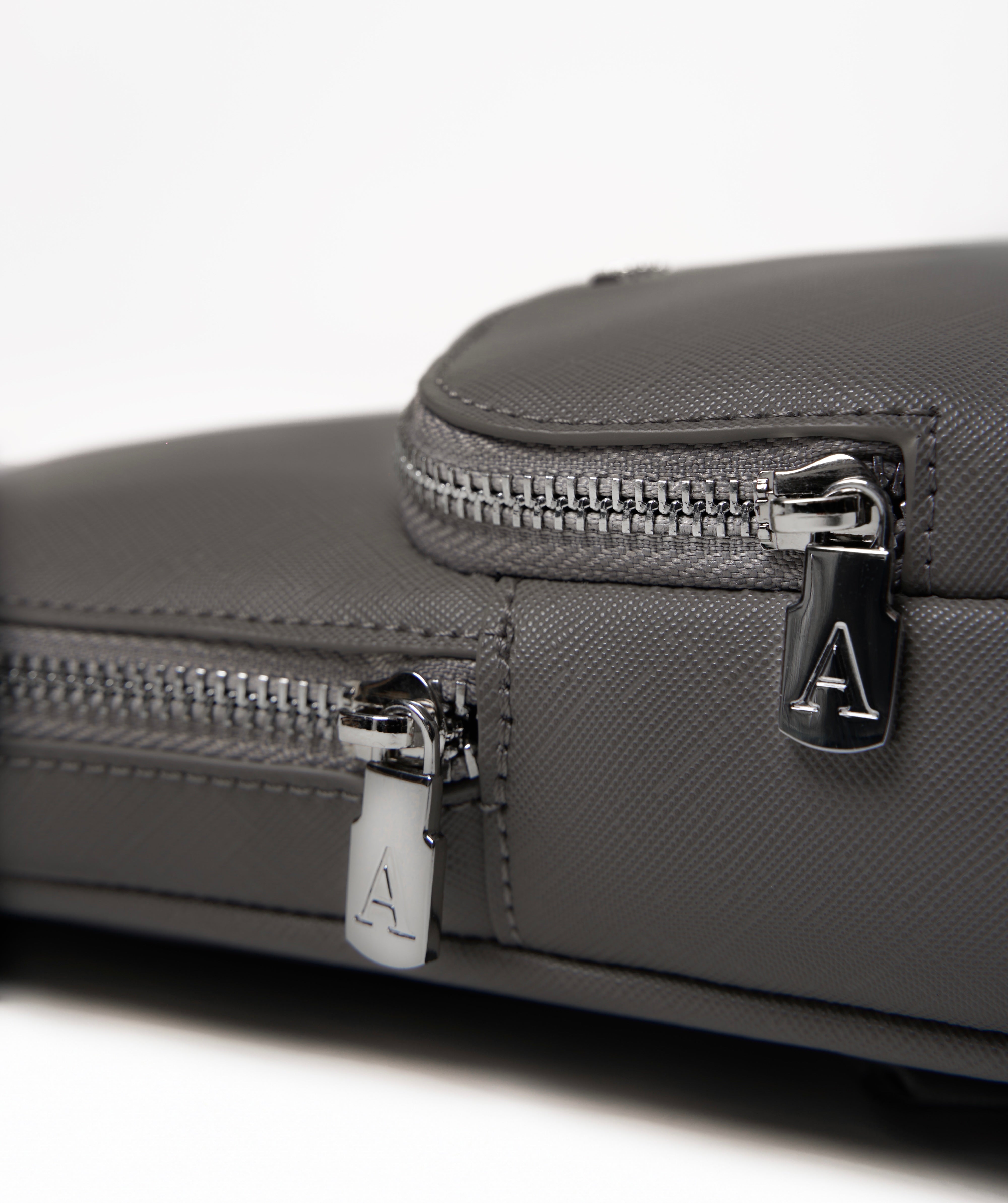 Graphite Shoulder bag